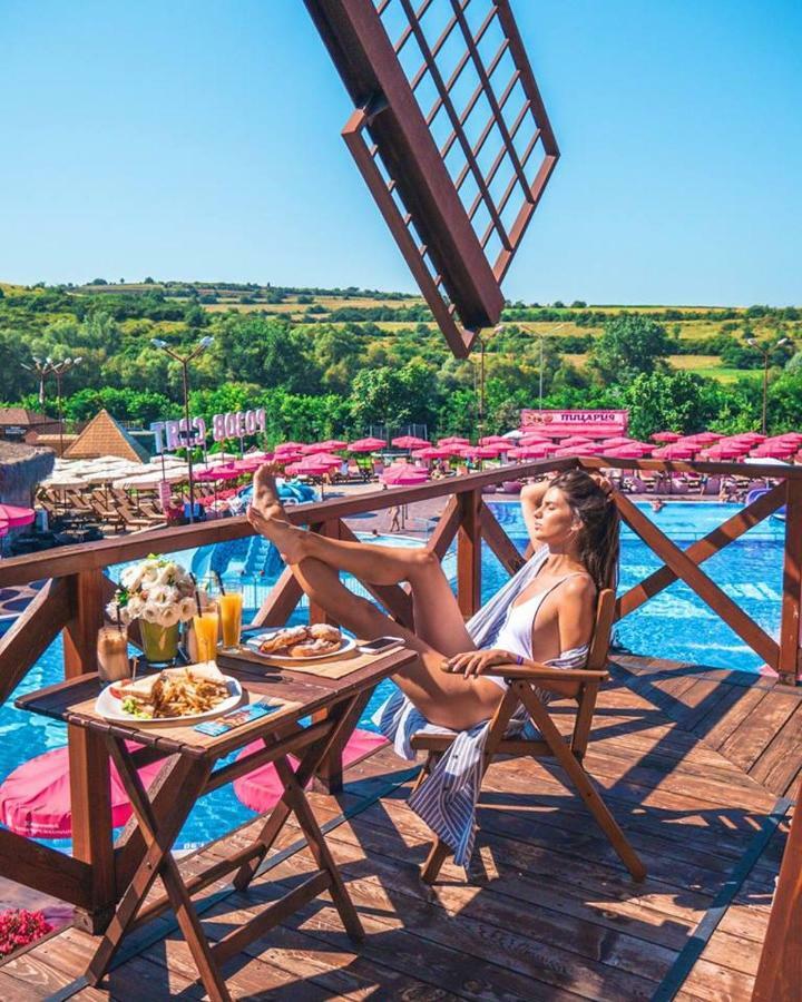 The Wind Mills Hydropark Gorna Malina Exterior foto